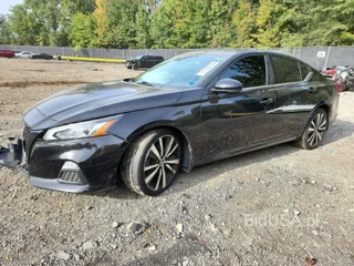 NISSAN ALTIMA SR