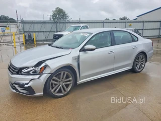VOLKSWAGEN PASSAT S