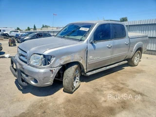 TOYOTA TUNDRA DOUBLE CAB SR5