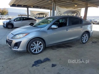 MAZDA 3 S
