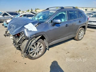 TOYOTA RAV4 XLE PREMIUM