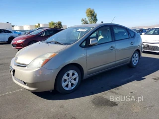 TOYOTA PRIUS BASE