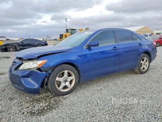 TOYOTA CAMRY BASE
