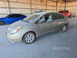 TOYOTA PRIUS BASE