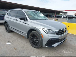 VOLKSWAGEN VOLKSWAGEN TIGUAN 2.0T SE R-LINE BLACK