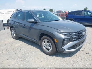 HYUNDAI HYUNDAI TUCSON SE