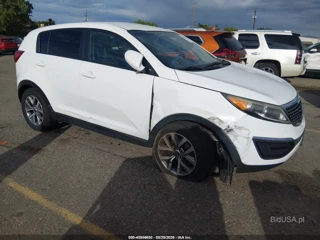 KIA KIA SPORTAGE LX