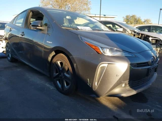 TOYOTA TOYOTA PRIUS XLE