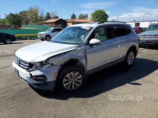 VOLKSWAGEN TIGUAN SE