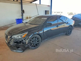 NISSAN ALTIMA SR