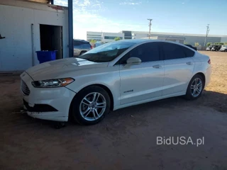 FORD FUSION SE HYBRID