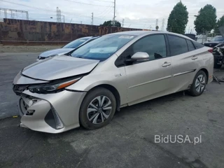TOYOTA PRIUS PRIME PREMIUM