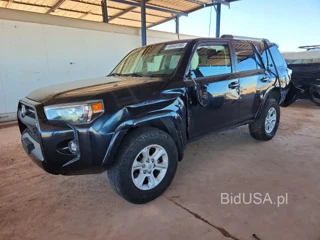 TOYOTA 4RUNNER SR5