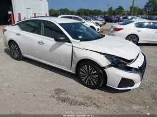 NISSAN NISSAN ALTIMA SV FWD