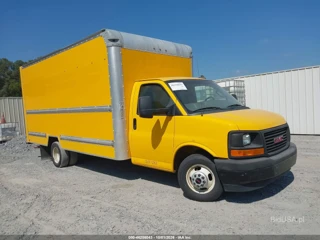 GMC SAVANA CUTAWAY WORK VAN