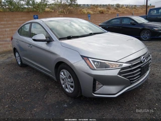 HYUNDAI HYUNDAI ELANTRA SE