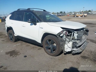 TOYOTA TOYOTA RAV4 HYBRID XSE
