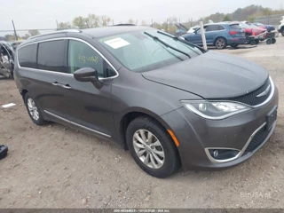 CHRYSLER CHRYSLER PACIFICA TOURING L