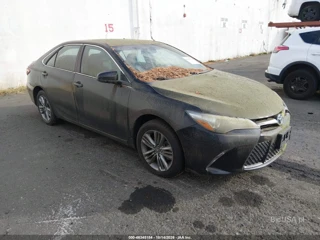 TOYOTA TOYOTA CAMRY SE