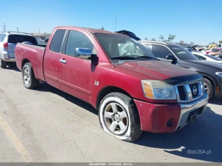 NISSAN NISSAN TITAN SE