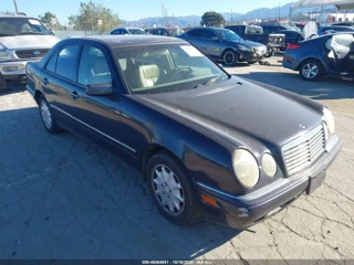 MERCEDES-BENZ MERCEDES-BENZ E 320