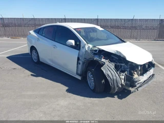 TOYOTA TOYOTA PRIUS TWO