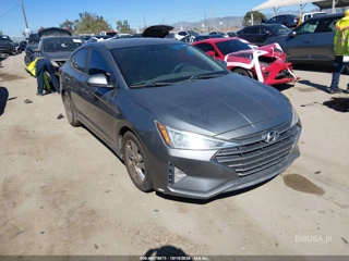 HYUNDAI HYUNDAI ELANTRA SEL