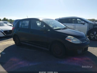 NISSAN NISSAN VERSA 1.8S