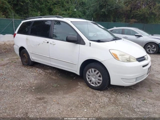 TOYOTA TOYOTA SIENNA CE