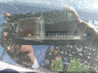 TOYOTA TOYOTA CAMRY SE