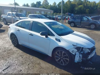 TOYOTA TOYOTA COROLLA SE