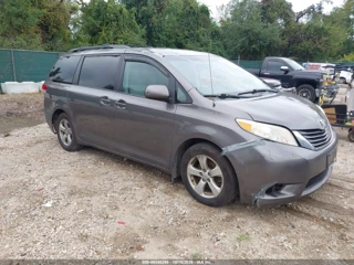 TOYOTA TOYOTA SIENNA LE V6 8 PASSENGER