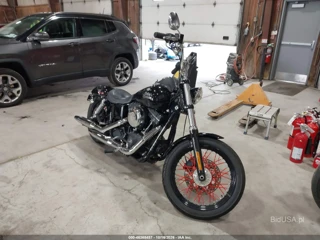 HARLEY-DAVIDSON HARLEY-DAVIDSON FXDB DYNA STREET BOB