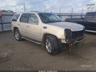 CADILLAC CADILLAC ESCALADE STANDARD