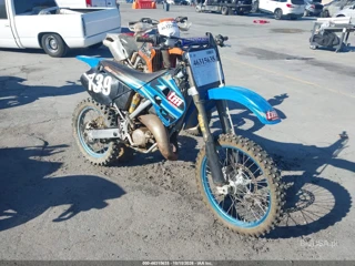 CUSTOM CUSTOM MOTORCYCLE