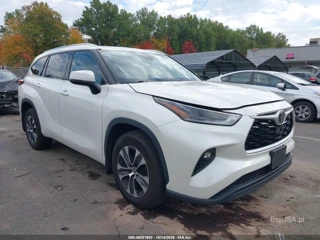 TOYOTA TOYOTA HIGHLANDER XLE