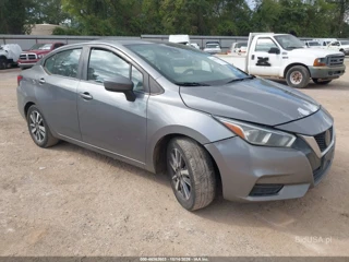 NISSAN NISSAN VERSA SV XTRONIC CVT