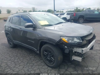 JEEP JEEP COMPASS LATITUDE FWD
