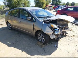 TOYOTA TOYOTA PRIUS
