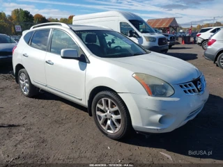 NISSAN NISSAN ROGUE SV