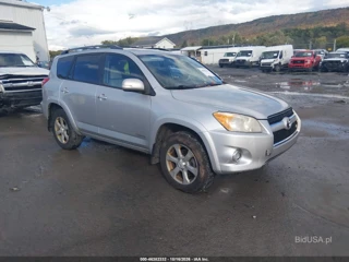 TOYOTA TOYOTA RAV4 LIMITED V6