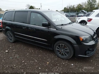 CHRYSLER CHRYSLER TOWN & COUNTRY S
