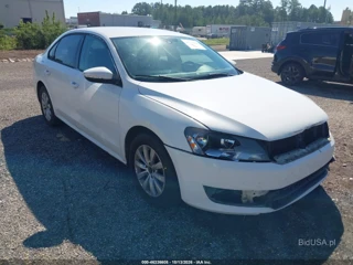 VOLKSWAGEN VOLKSWAGEN PASSAT 2.5L S