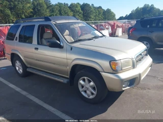 NISSAN NISSAN PATHFINDER SE