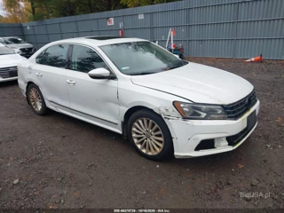 VOLKSWAGEN VOLKSWAGEN PASSAT 1.8T SE