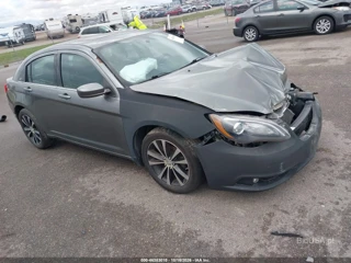 CHRYSLER CHRYSLER 200 LIMITED