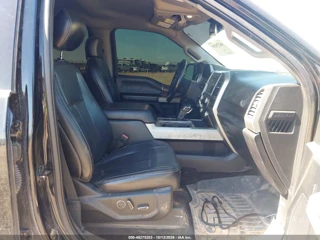 FORD FORD F-150 LARIAT