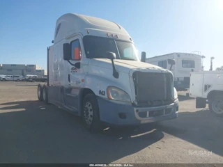 FREIGHTLINER FREIGHTLINER CASCADIA 125