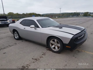 DODGE DODGE CHALLENGER SE