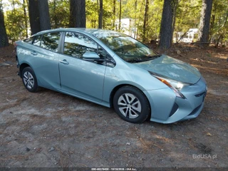 TOYOTA TOYOTA PRIUS TWO